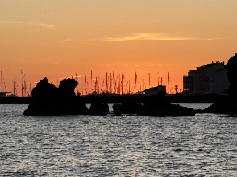 Bateau à moteur à louer à Le Cap d'Agde au meilleur prix