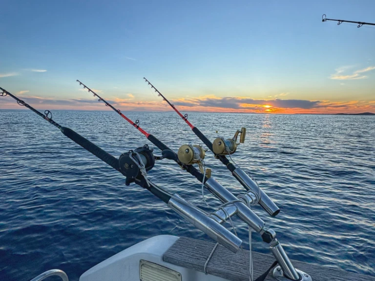 Location bateau Le Cap d'Agde pas cher Ocqueteau 725