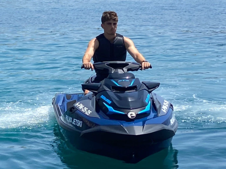 Jet ski à louer à Palma de Majorque au meilleur prix