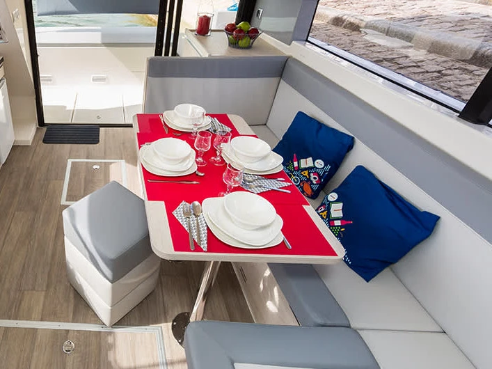Bateau à moteur à louer à Homps au meilleur prix
