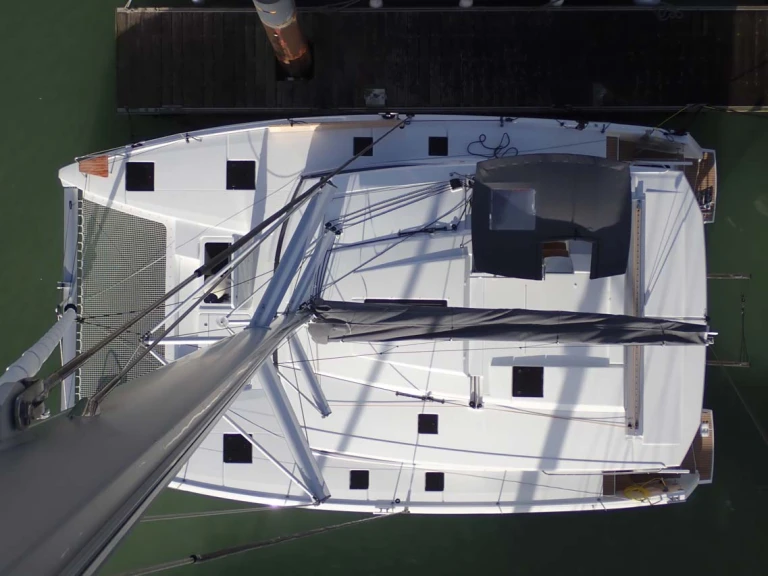Location Catamaran à Lefkáda - Fountaine Pajot Astrea 42