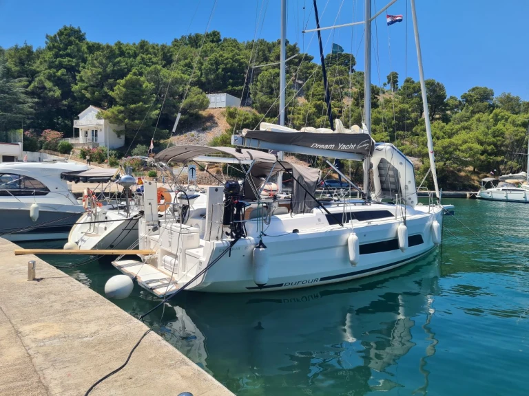 Location Voilier à Zaton - Dufour Dufour 37