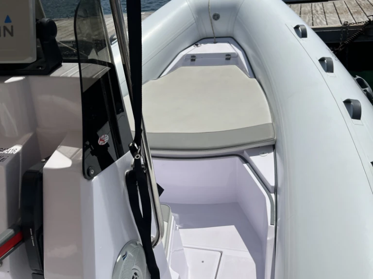 Location à Sainte-Maxime - Selva D570FB sur SamBoat