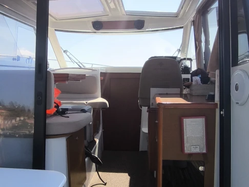 Location Bateau à moteur à Villefranche-sur-Mer - Bénéteau Merry Fisher 1095