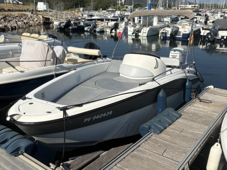 Louer Bateau à moteur avec ou sans skipper Clear à Argelès-sur-Mer