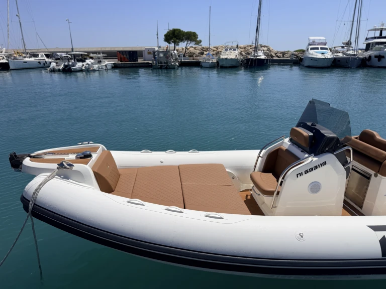 Location à Saint-Laurent-du-Var - Bsc BSC 78 sur SamBoat