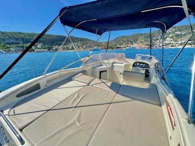 Yacht charter Beaulieu-sur-Mer cheap Fiart 27 Sport