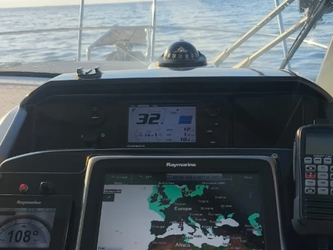 Location Bateau à moteur Bénéteau avec permis