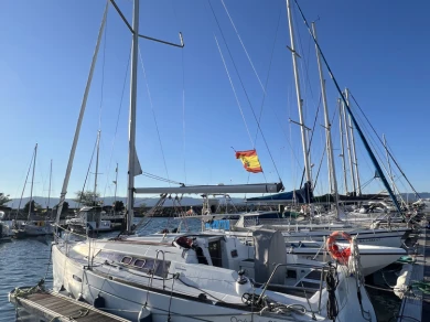 Wynajem Żaglowiec w Vilanova de Arousa - Bénéteau Oceanis 31
