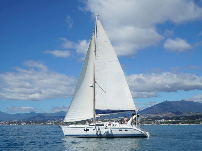 Louer Voilier avec ou sans skipper Hunter à Marbella