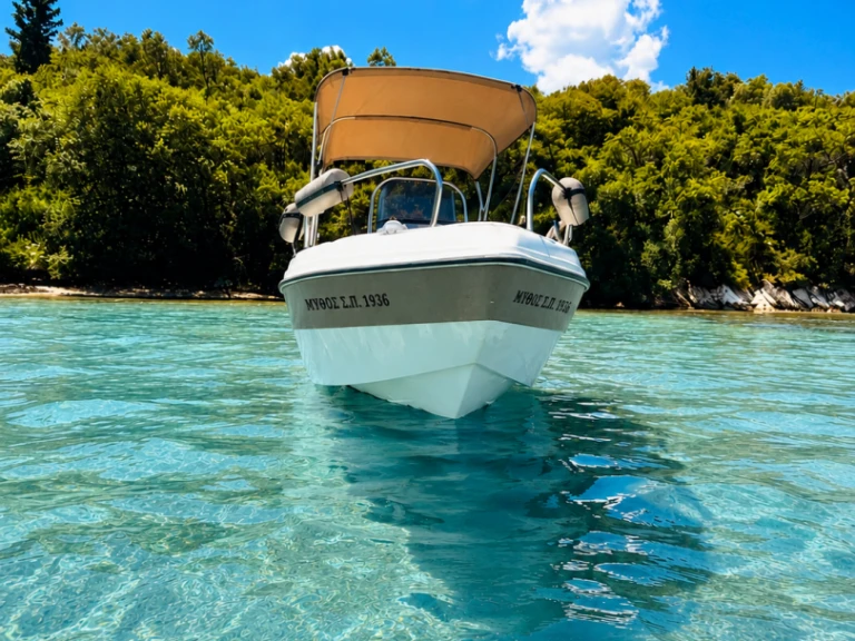 Location bateau Perigiali pas cher Paxos 170