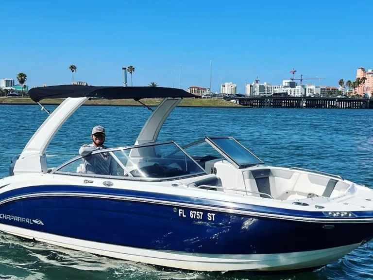 Louez un Chaparral 230 SUNCOAST à Miami