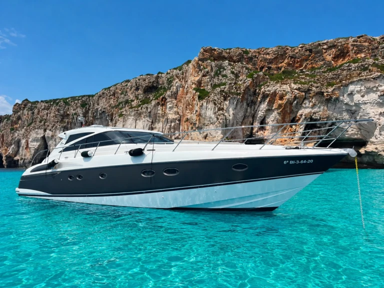 Location bateau Port Mahon pas cher Princess V58