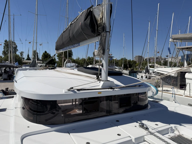 Lagoon Lagoon 38 - 3 + 2 cab. a louer à Álimos