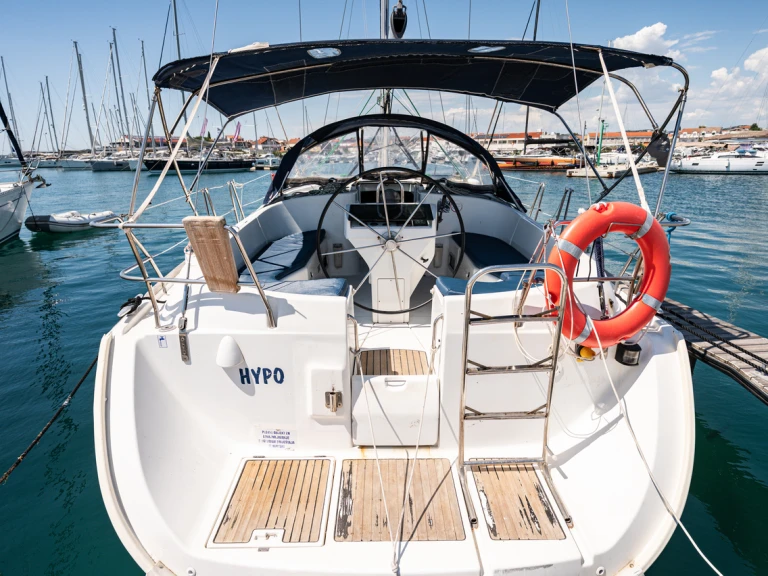 Location Voilier à Pirovac - Bénéteau Oceanis 411 Clipper