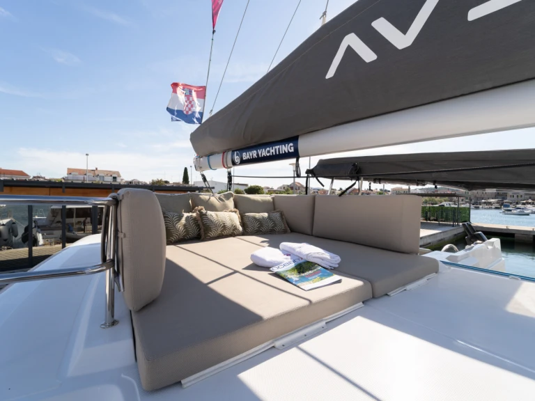 Location bateau Pirovac pas cher Aventura 37 - 3 cab.