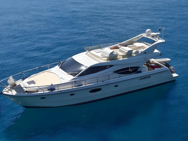 Ferretti Ferretti 550 a louer à Paros (Ile)