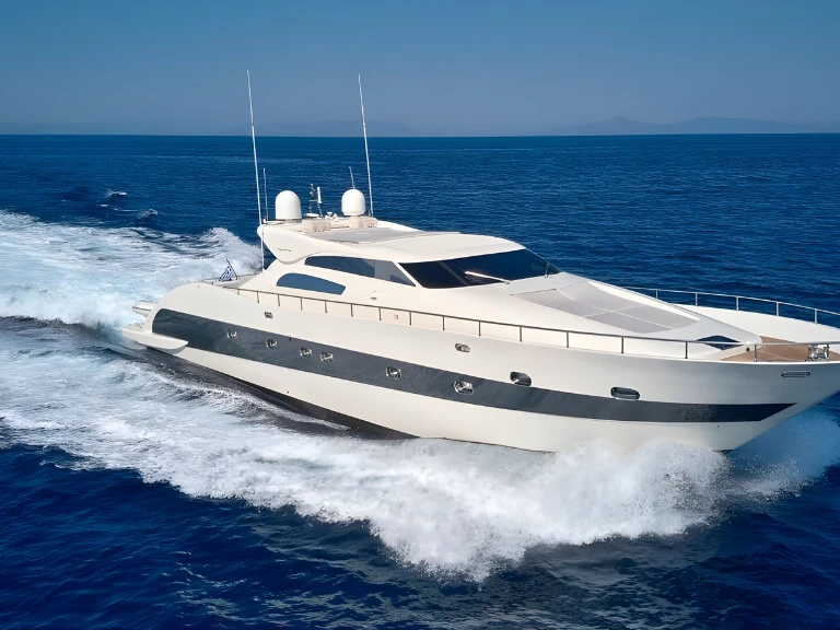 Location Yacht Tecnomar avec permis