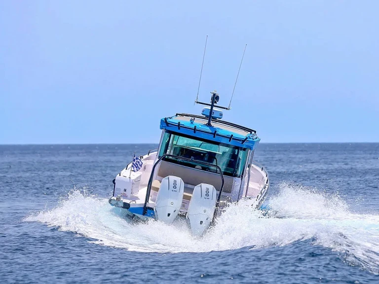 Bateau à moteur à louer à Sifnos au meilleur prix