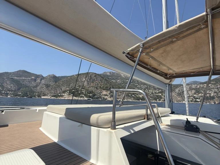 Location Catamaran à Cannes - Fountaine Pajot Aura 51