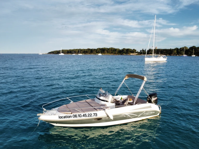 Location bateau Polyester Yacht Titanium 650 à Mandelieu-la-Napoule sur Samboat