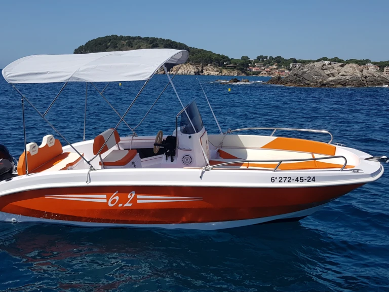 Louez un Marine 6.2 à Palamós