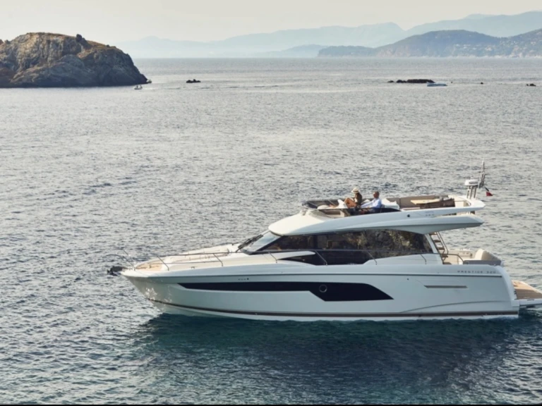 Location Yacht à Propriano - Prestige Prestige 520 Fly