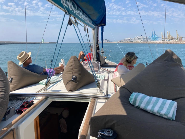 Location bateau Bénéteau Cyclades 43.3 à Barcelone sur Samboat