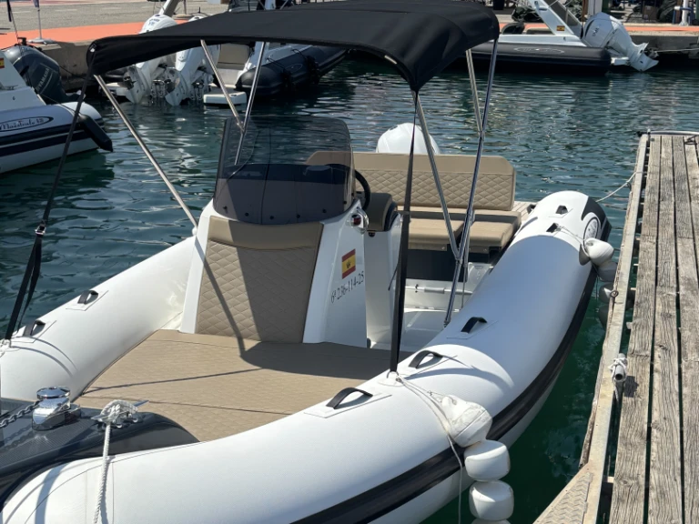 Location bateau Port Balís pas cher fun650