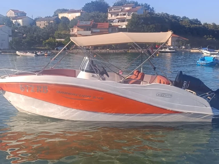 Louer Bateau à moteur avec ou sans skipper Okiboats à Supetarska Draga
