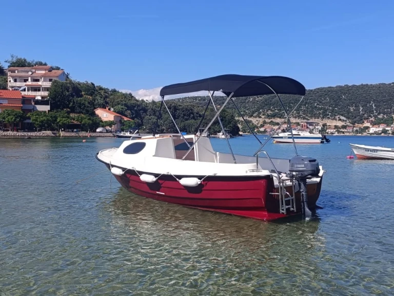 Louez un Adria 500 Cabin à Supetarska Draga