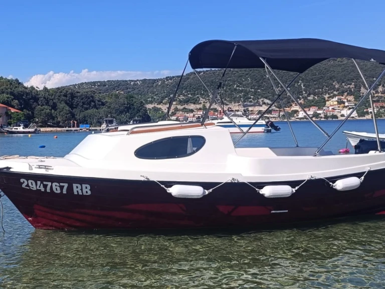 Location bateau Adria 500 Cabin à Supetarska Draga sur Samboat