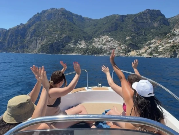 Location Bateau à moteur Idea Marine avec permis