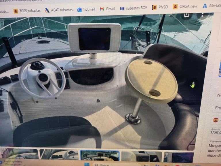 Bateau à moteur à louer à Sanxenxo au meilleur prix