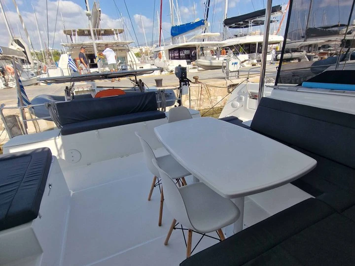 Location Catamaran Lagoon avec permis