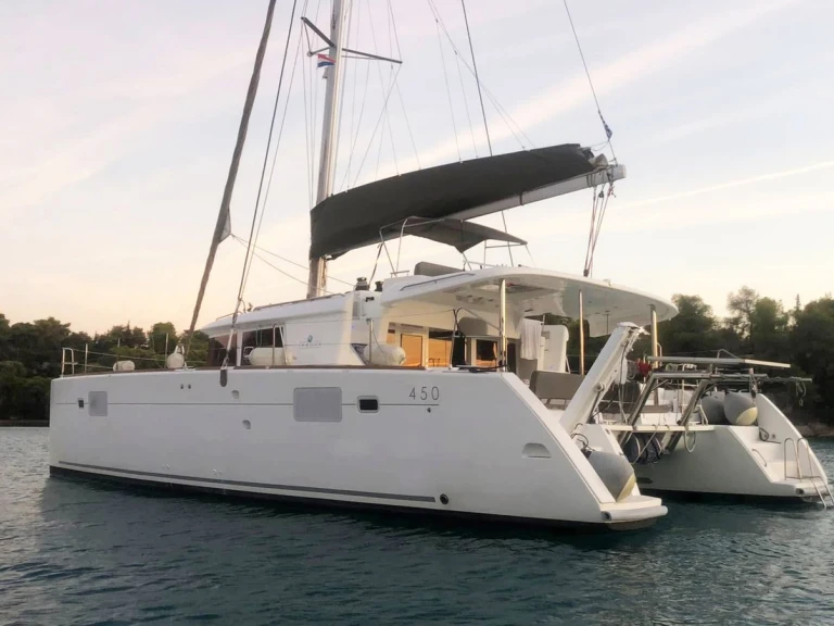 Louez un Lagoon Lagoon 450 F à Álimos