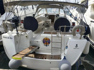 Noleggiare una Bénéteau Oceanis 54 a Páleros