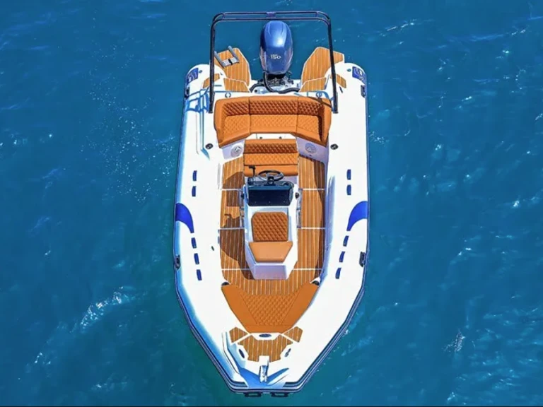 Louez un Viga Boats Viga Luxury 650 à Pula