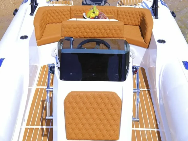 Location bateau Pula pas cher Viga Luxury 650