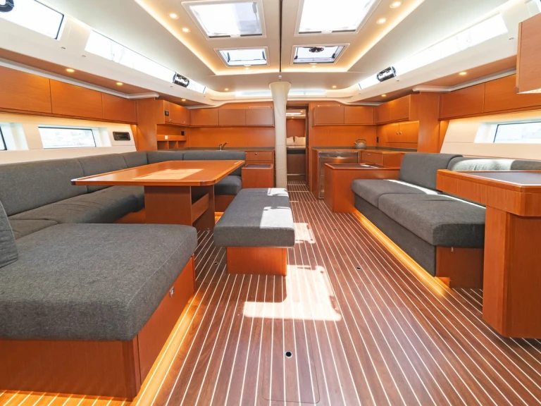 Location Voilier à Álimos - Bavaria Bavaria C57