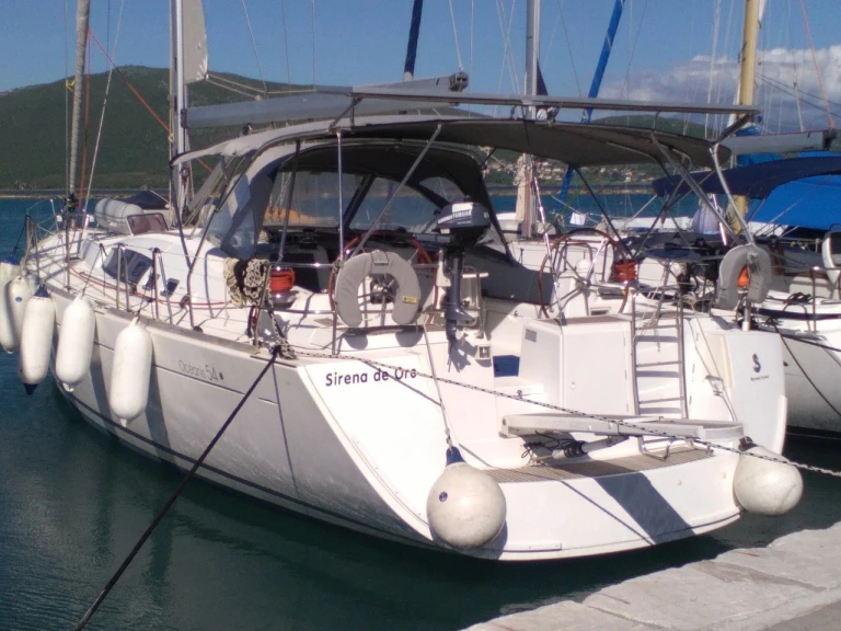 Louez un Bénéteau Oceanis 54 à Páleros