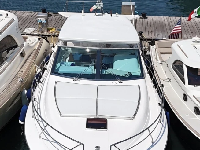 Location à Porto Rotondo - Uniesse 42 open sur SamBoat