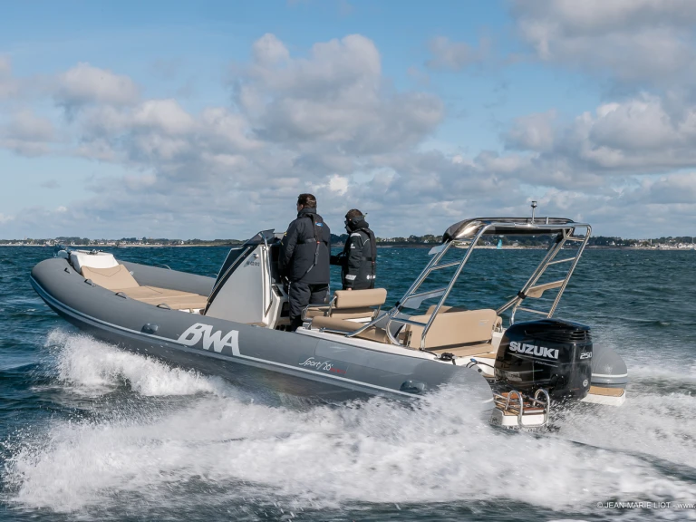 Louez un Bwa Sport 26 GTO à La Trinité-sur-Mer