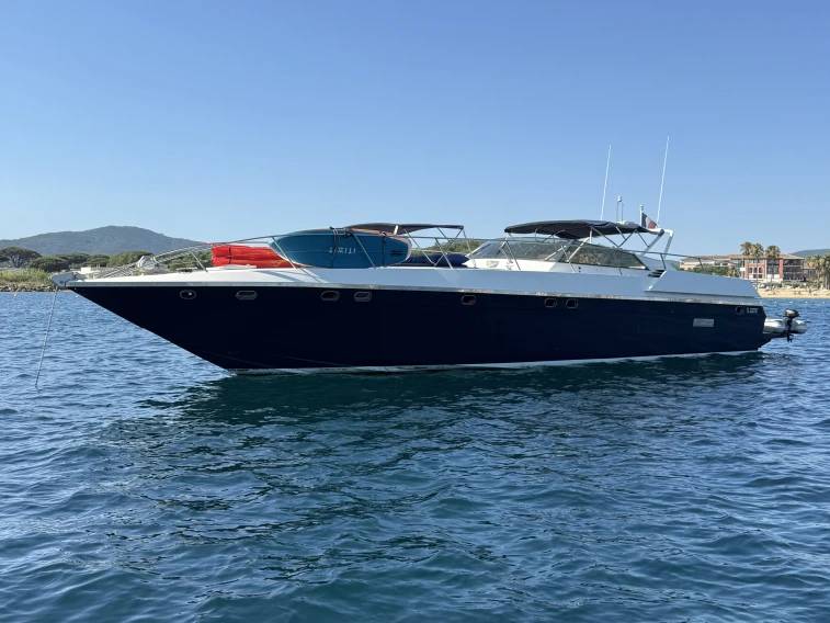 Louer Bateau à moteur avec ou sans skipper Technomarine à Port Grimaud