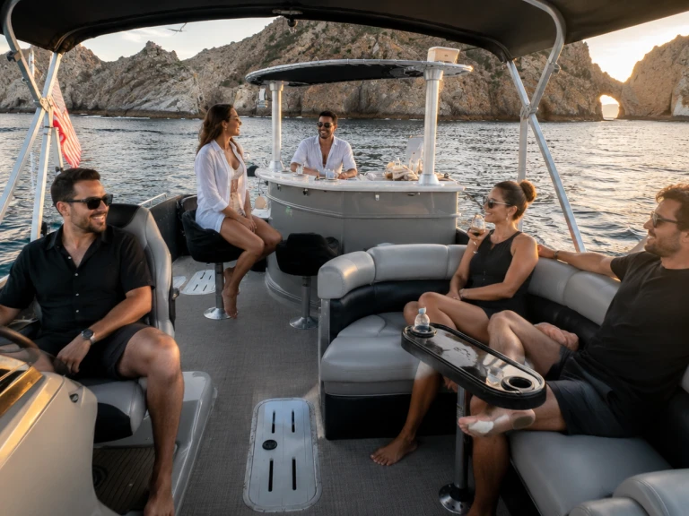Bateau à moteur à louer à Cabo San Lucas au meilleur prix