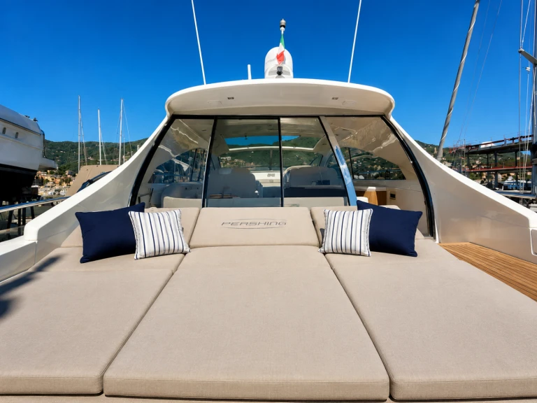 Louez un Pershing Pershing 65 à Portofino