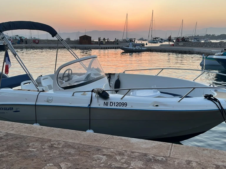 Location à Cannes - Quicksilver Quicksilver 600 Commander sur SamBoat