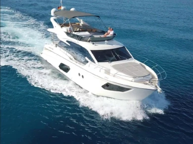 Noleggiare una Absolute Yachts Absolute 52 Fly a Ibiza (Ville)