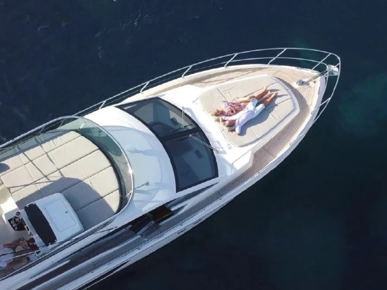 Location Bateau à moteur à Ibiza (Ville) - Absolute Yachts Absolute 52 Fly