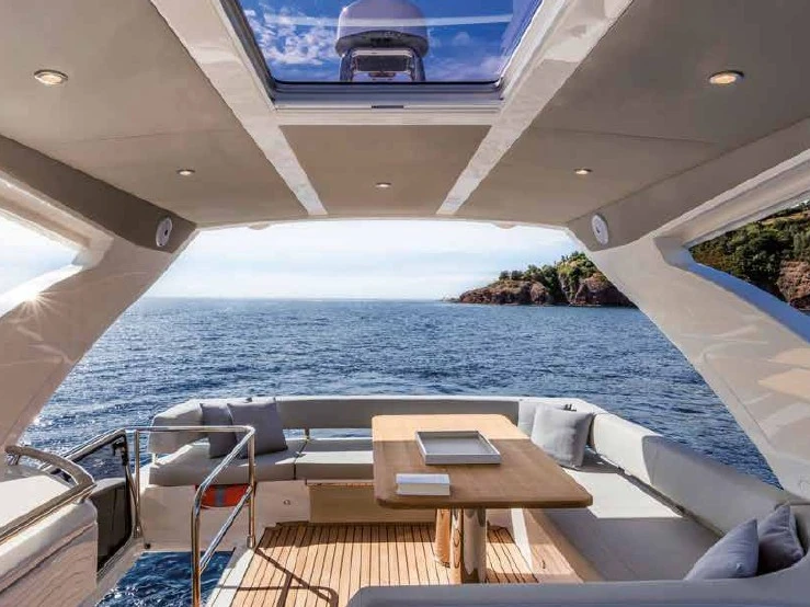 Location bateau Absolute Yachts Absolute 52 Fly à Ibiza (Ville) sur Samboat
